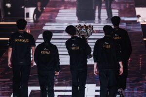 Faker claims 6th Worlds win, T1 edge out KT Rolster 3-2 in the Grand Finals